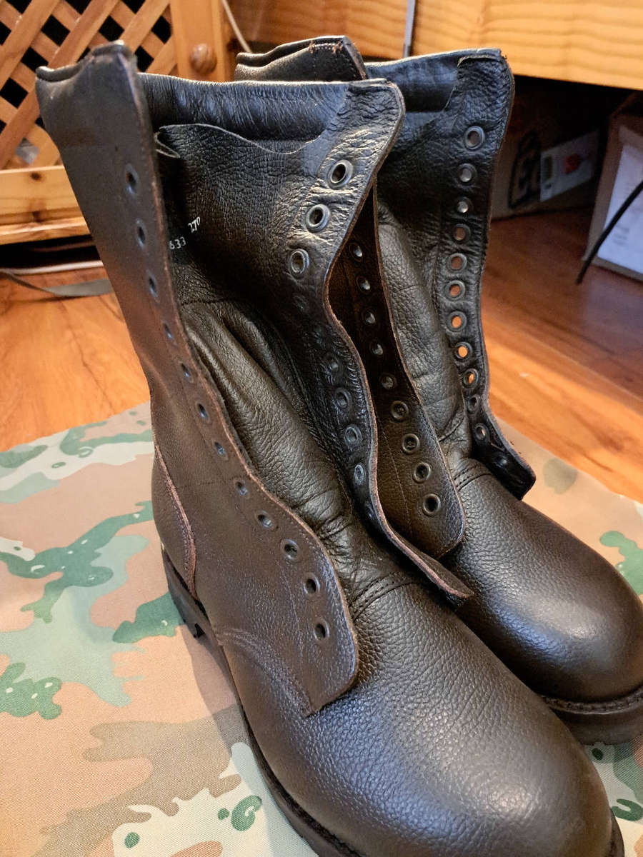 SANDF paratrooper jump boots size 9