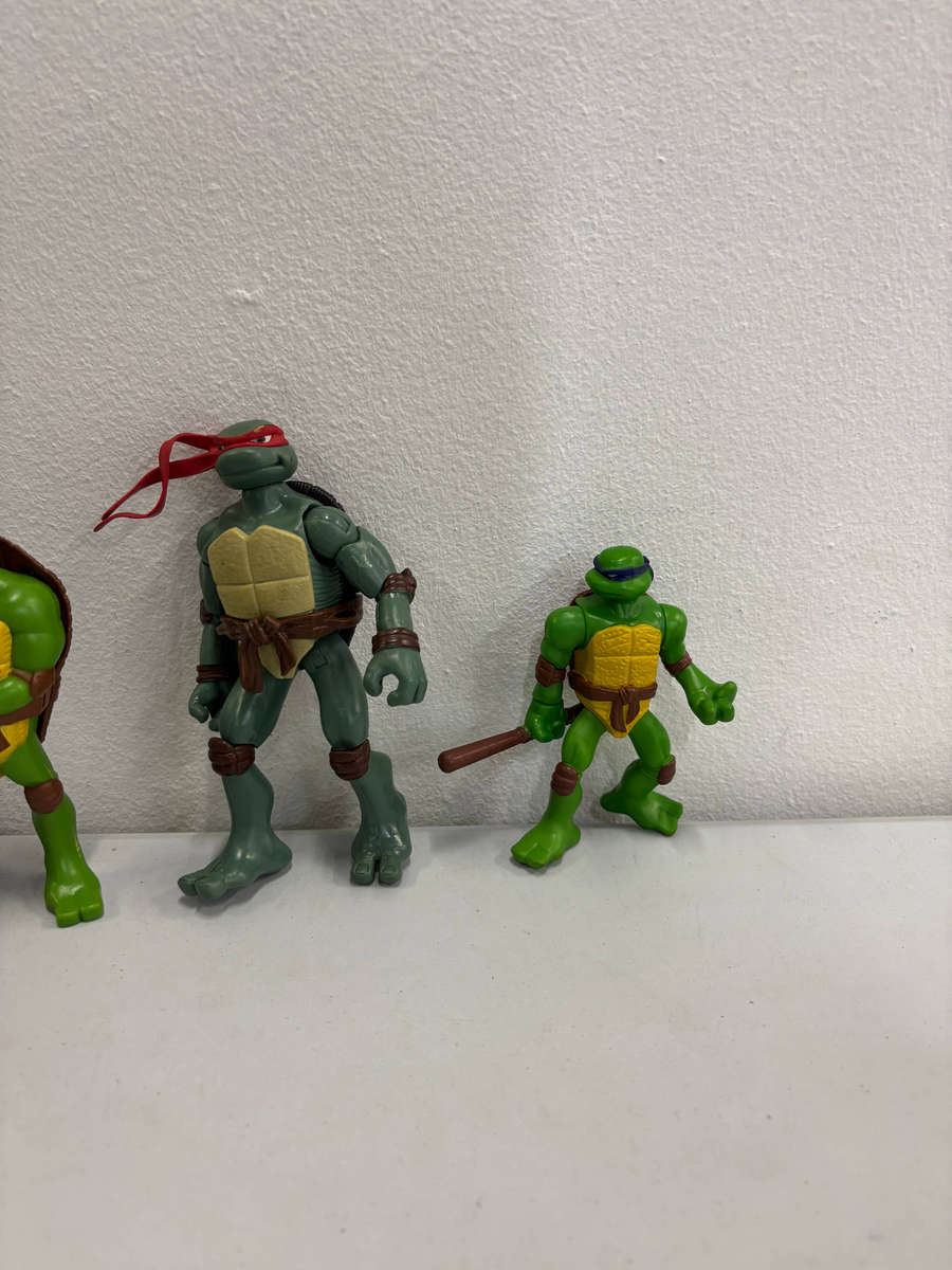 Teenage Mutant Ninja Turtle Vintage Toys Bundle