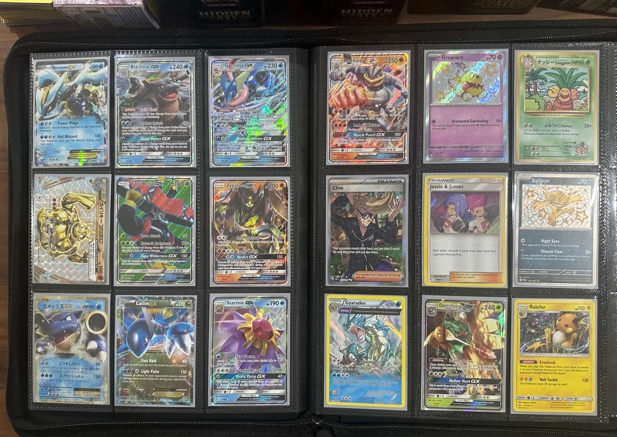 Pokémon Card Collection + Extras