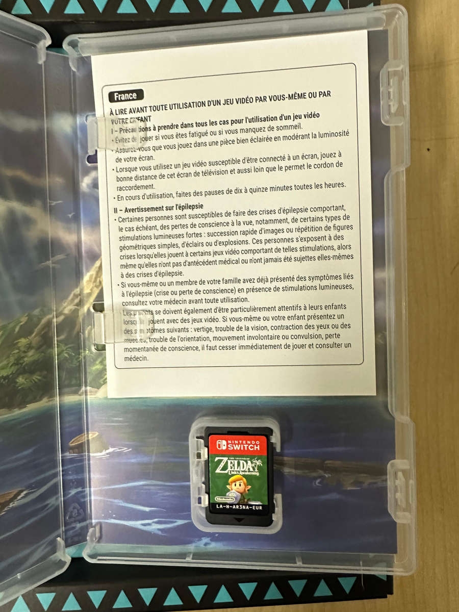 The Legend of Zelda Link's Awakening Limited Edition (Nintendo Switch)