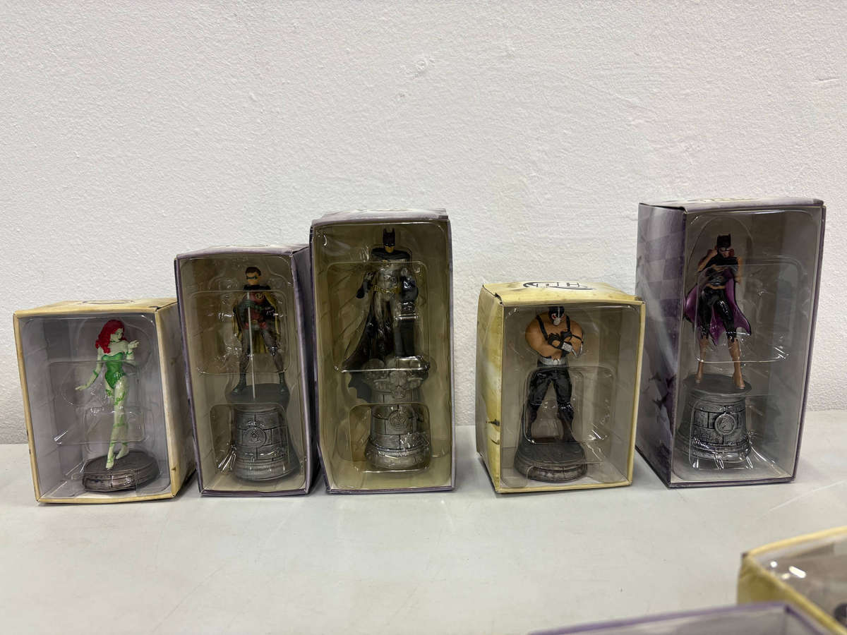 Batman DC Chess Pieces