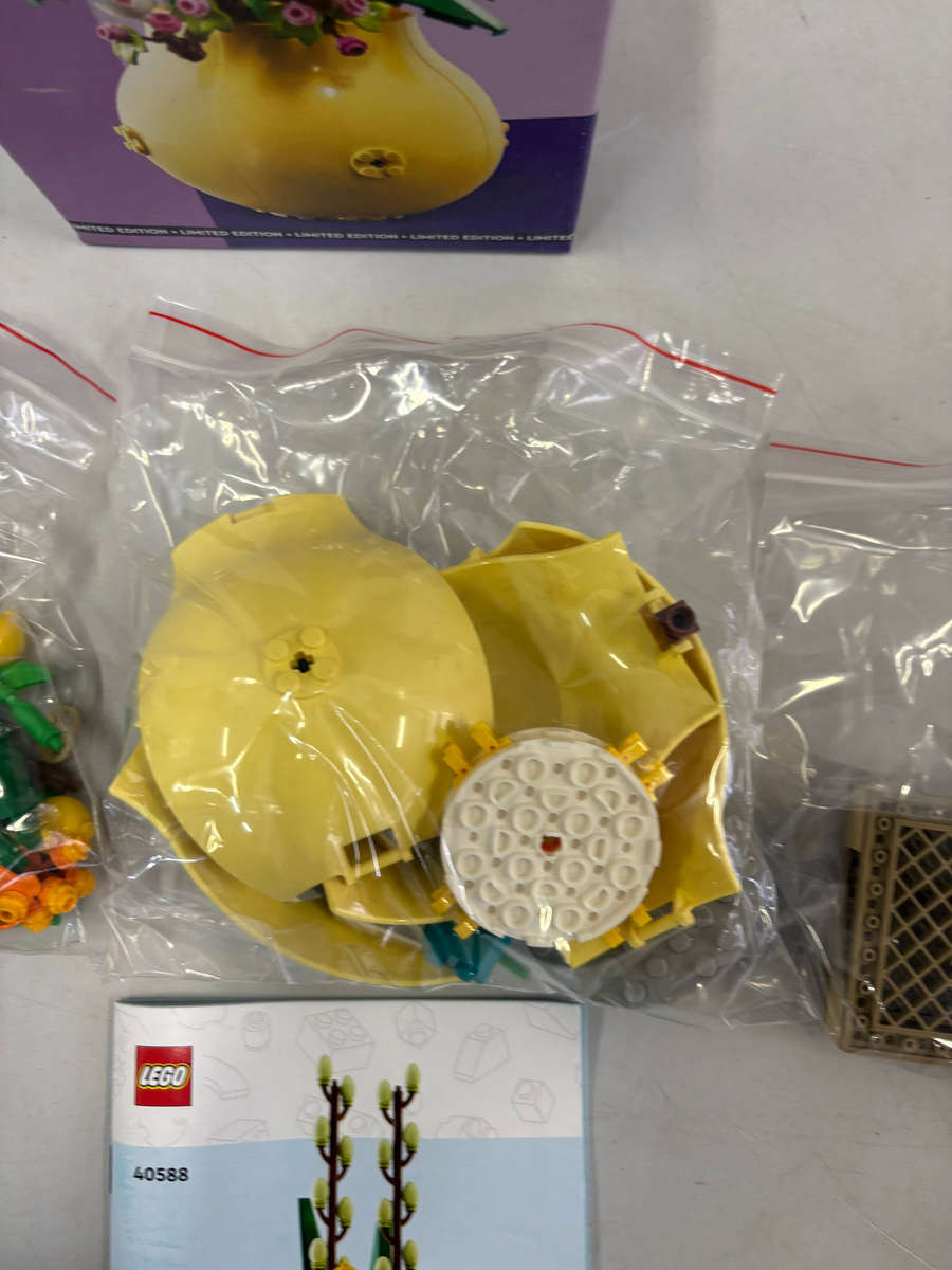LEGO 40588 Flowerpot - Limited Edition
