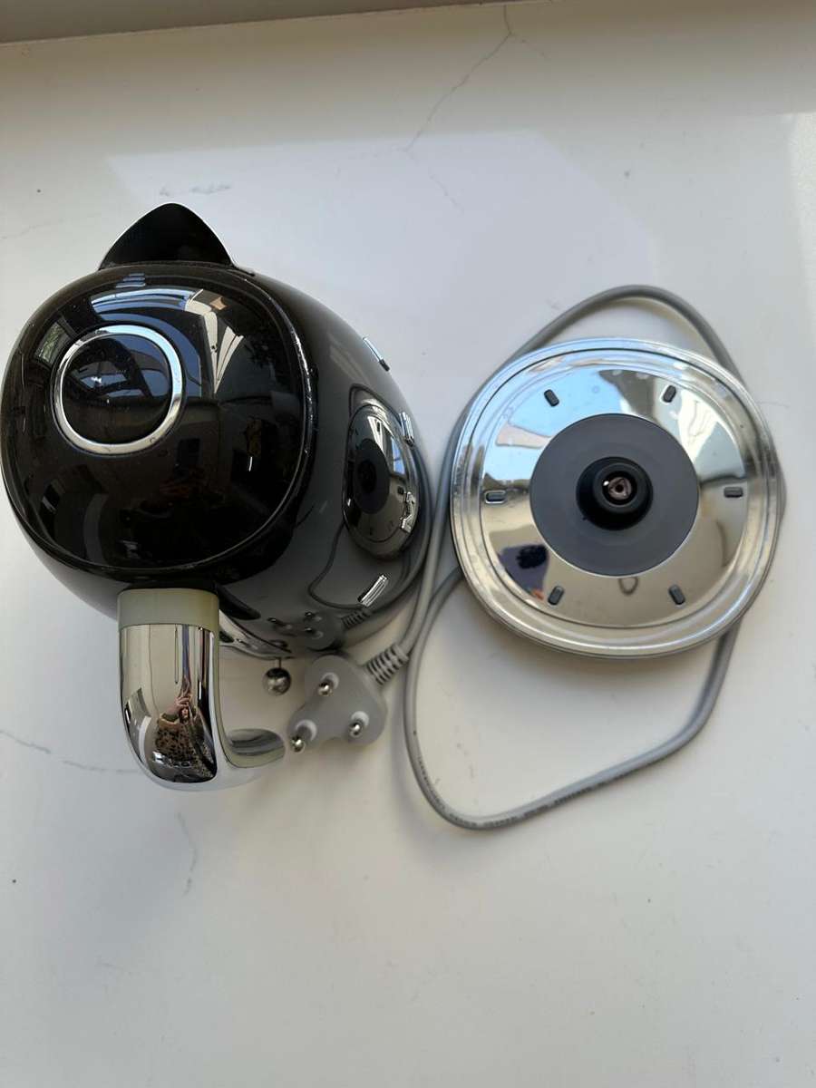 Smeg Electric Kettle Black