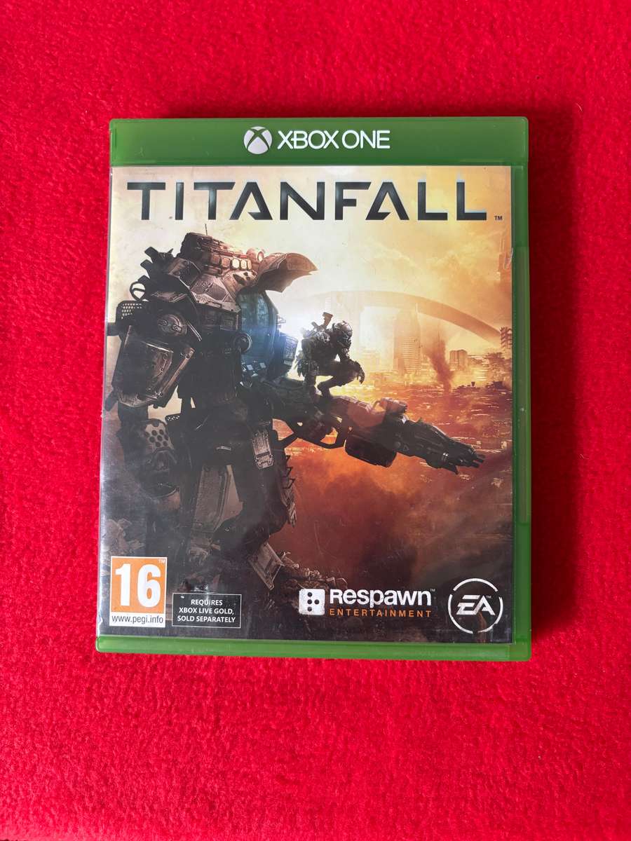 Secondhand Xbox One S Console Bundle with 3 Controllers & 4 Games