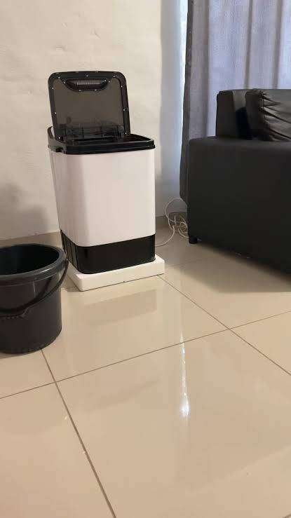 Bennett Read Sponono 8kg single tub compact washing machine