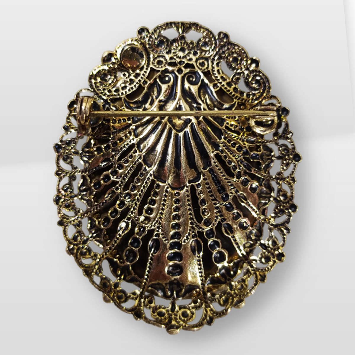 Vintage Western Germany Gold Plated Brooch