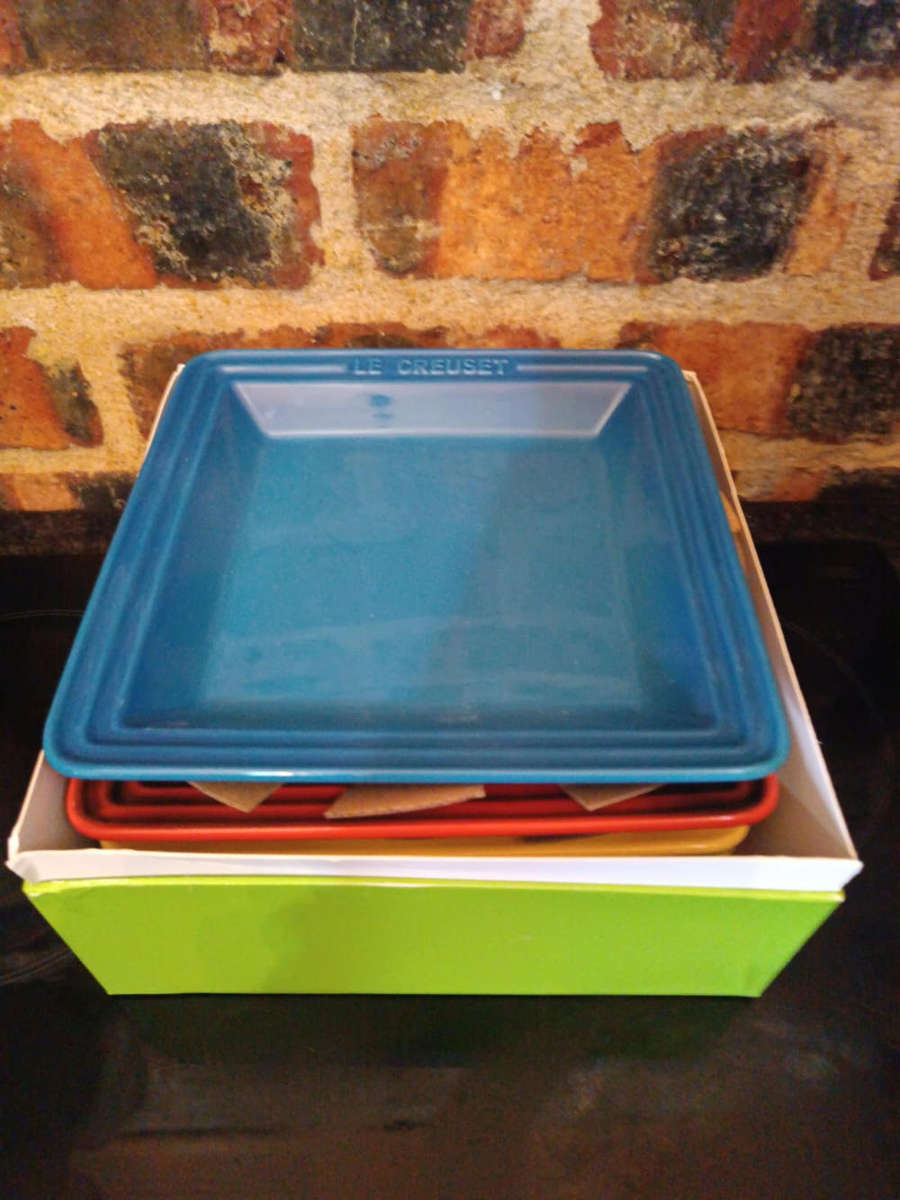 6 Piece Le Creuset Plates