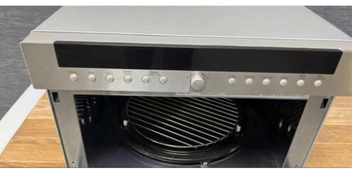 LG SOLARDOM MICROWAVE/OVEN