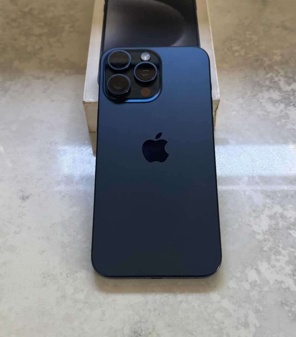 iPhone 15 pro max 256gb dual sim