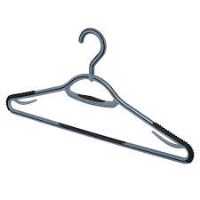 clothes hangers plastic