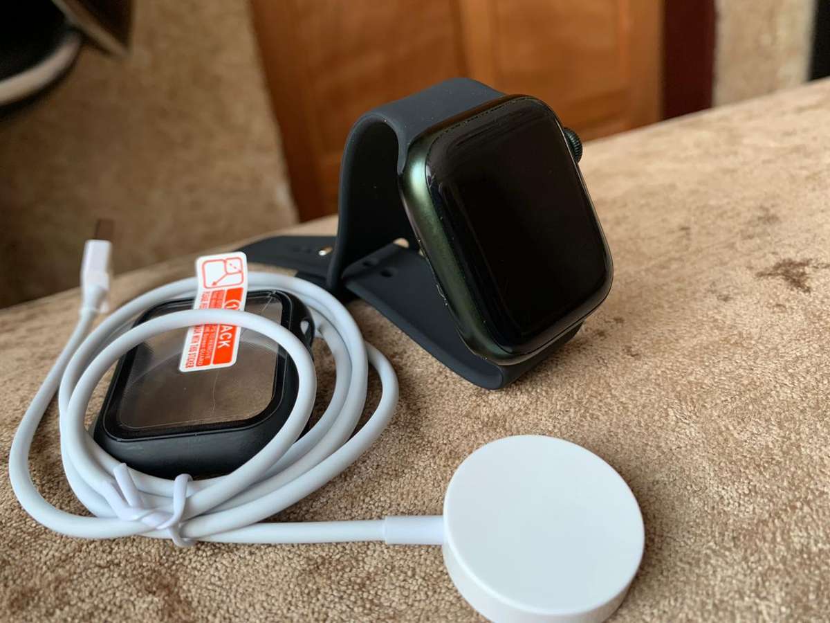 Apple Watch Series 7  || Wi-Fi + Cellular || Excellent Condition