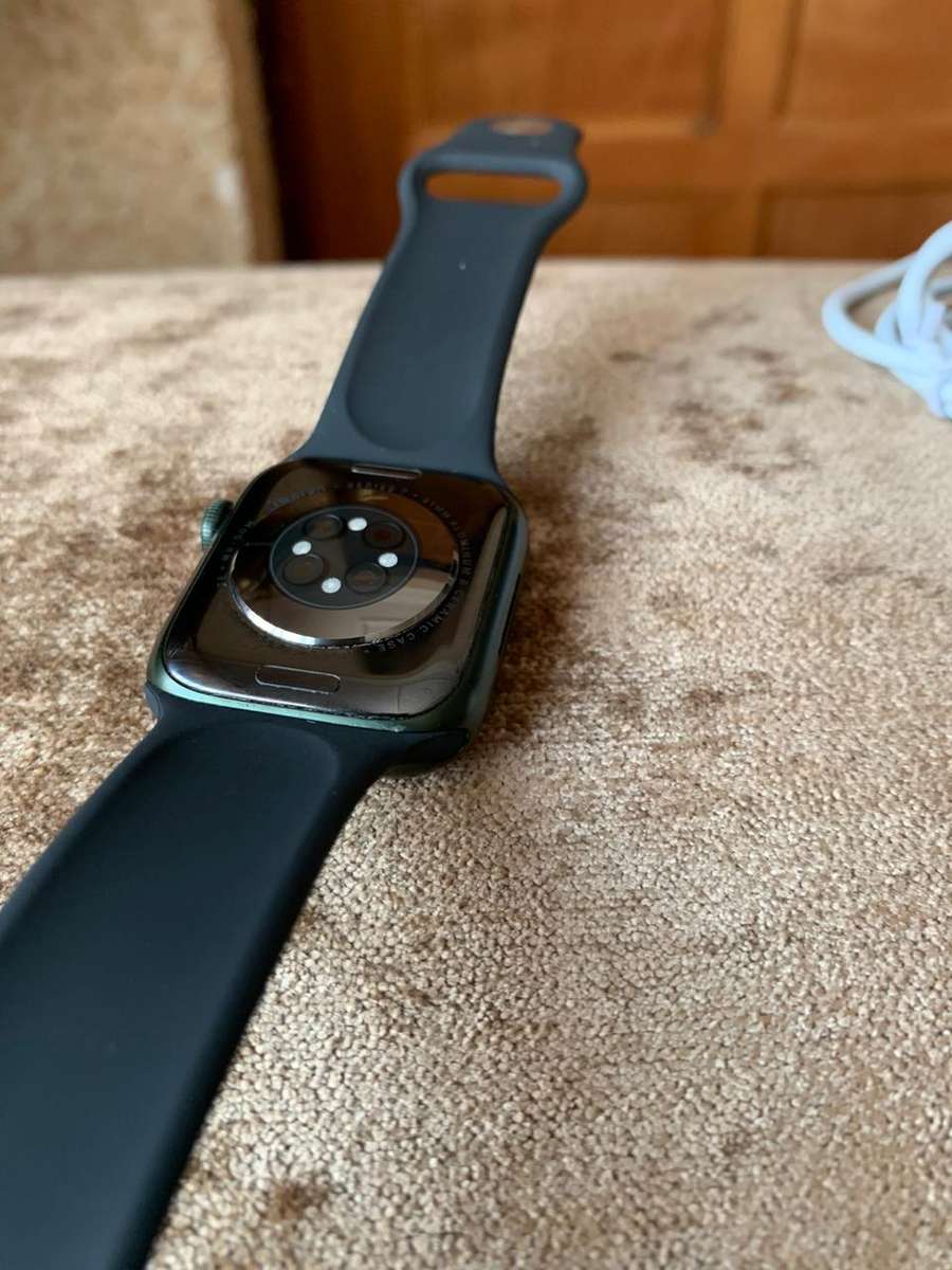 Apple Watch Series 7  || Wi-Fi + Cellular || Excellent Condition