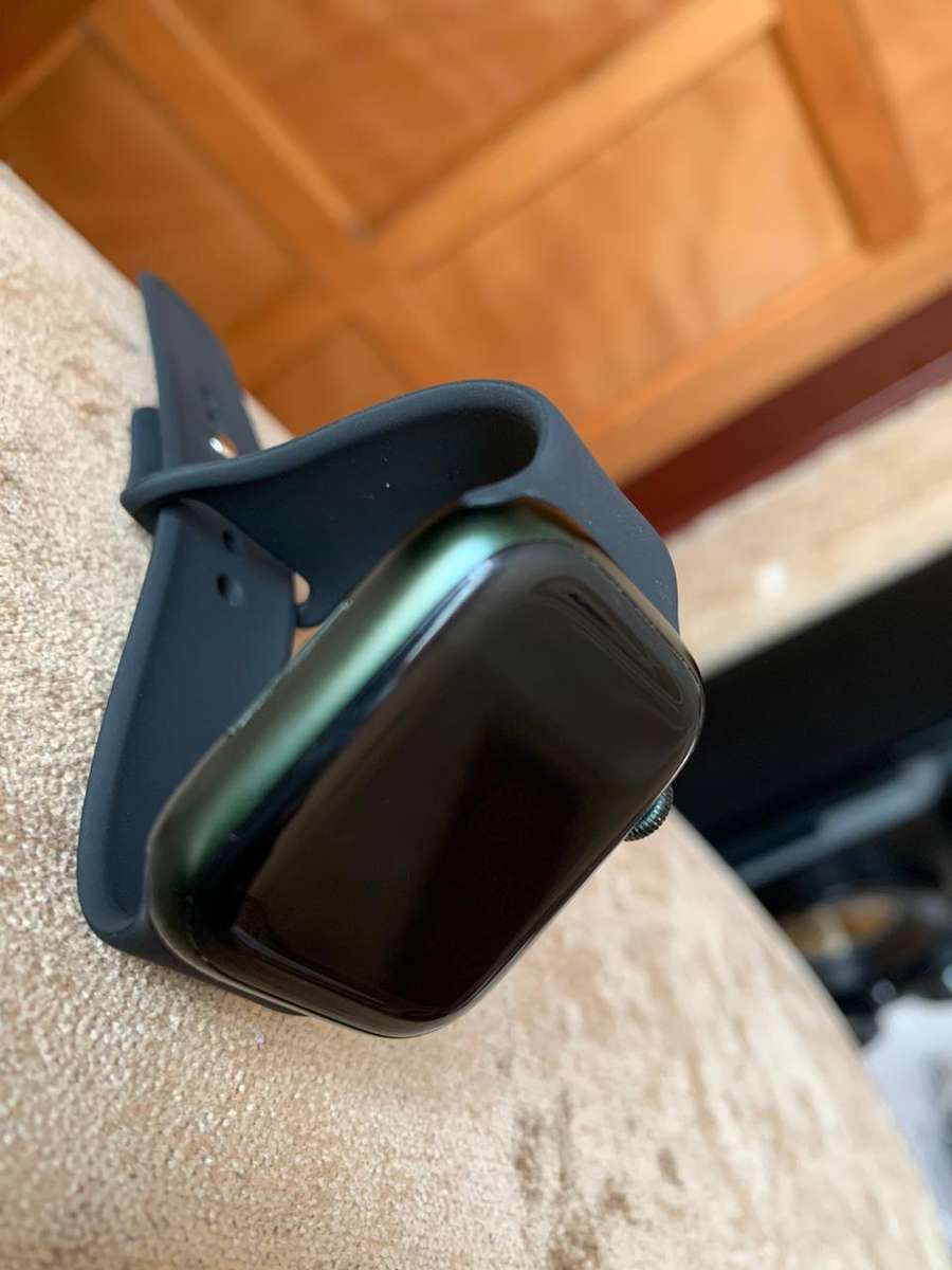Apple Watch Series 7  || Wi-Fi + Cellular || Excellent Condition