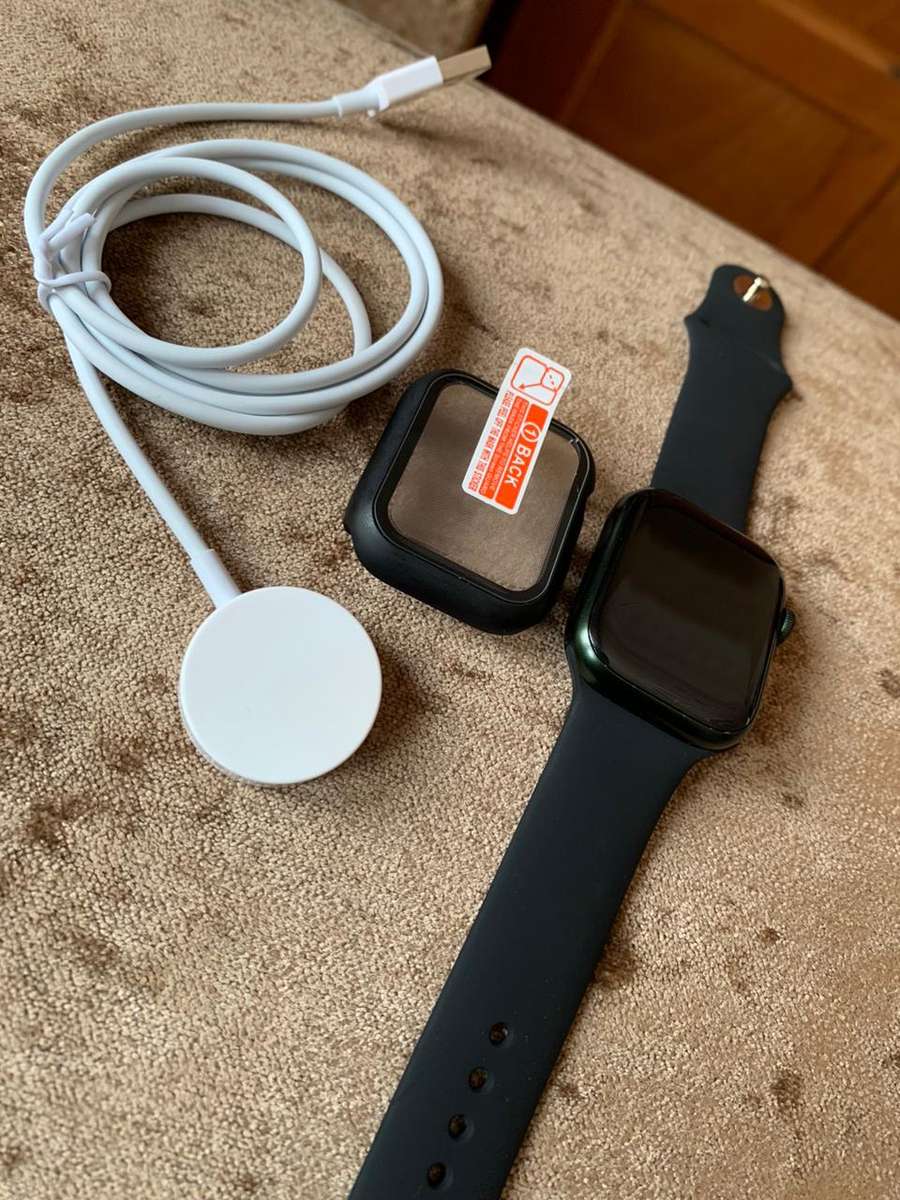 Apple Watch Series 7  || Wi-Fi + Cellular || Excellent Condition