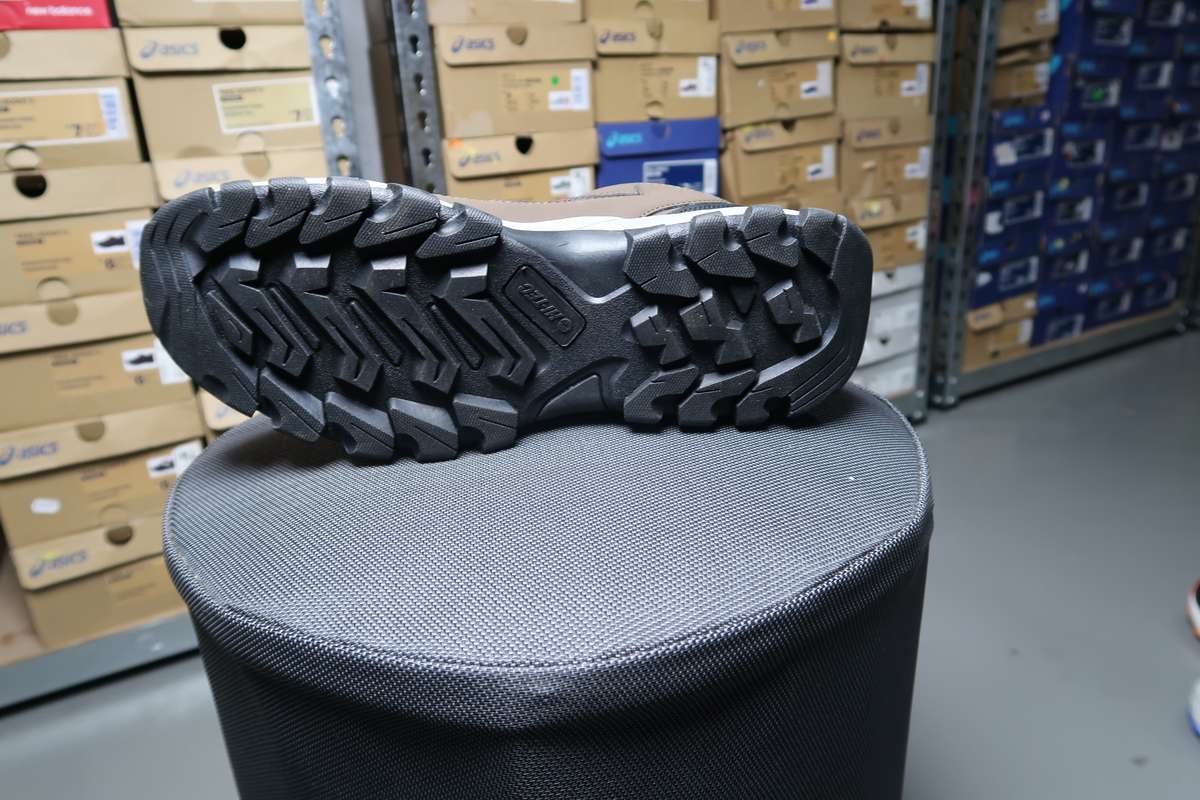 Hi Tec Pinnicle Mid Mens UK 10