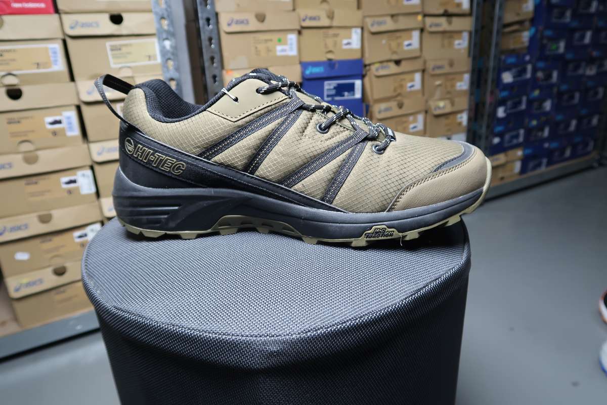 hi tec Mens trooper xt UK 12