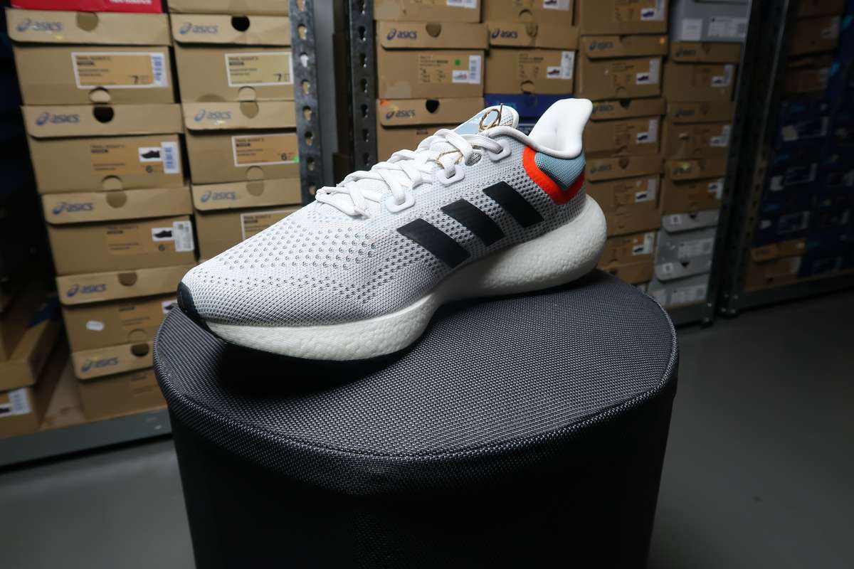 Adidas Pure Boost Jet Mens uk 9.5