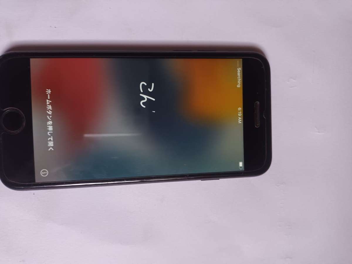 iphone 7 128 GB please read