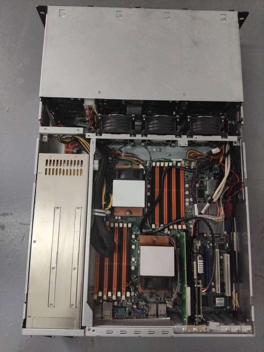 ASUS KGPE-D13 Board 4U-36 Drive Bay Storage Server  Storage Server