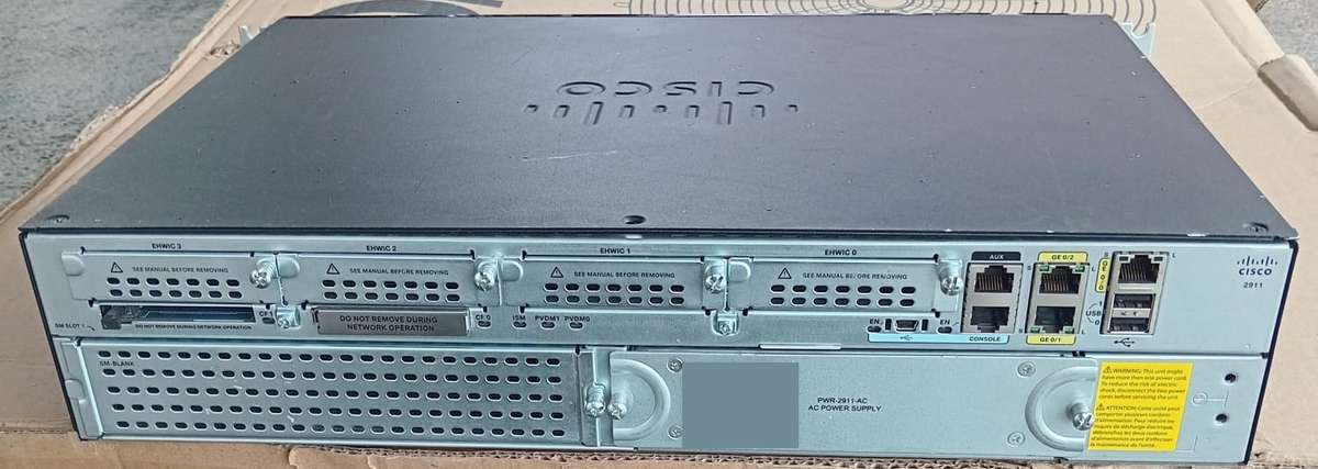CISCO2911/K9 V07 ROUTER - Used