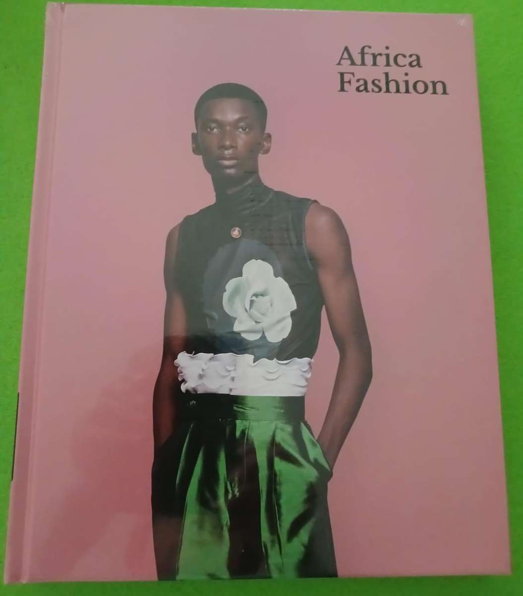 AFRICA FASHION BOOK  ( SEALED HARDCOVER)