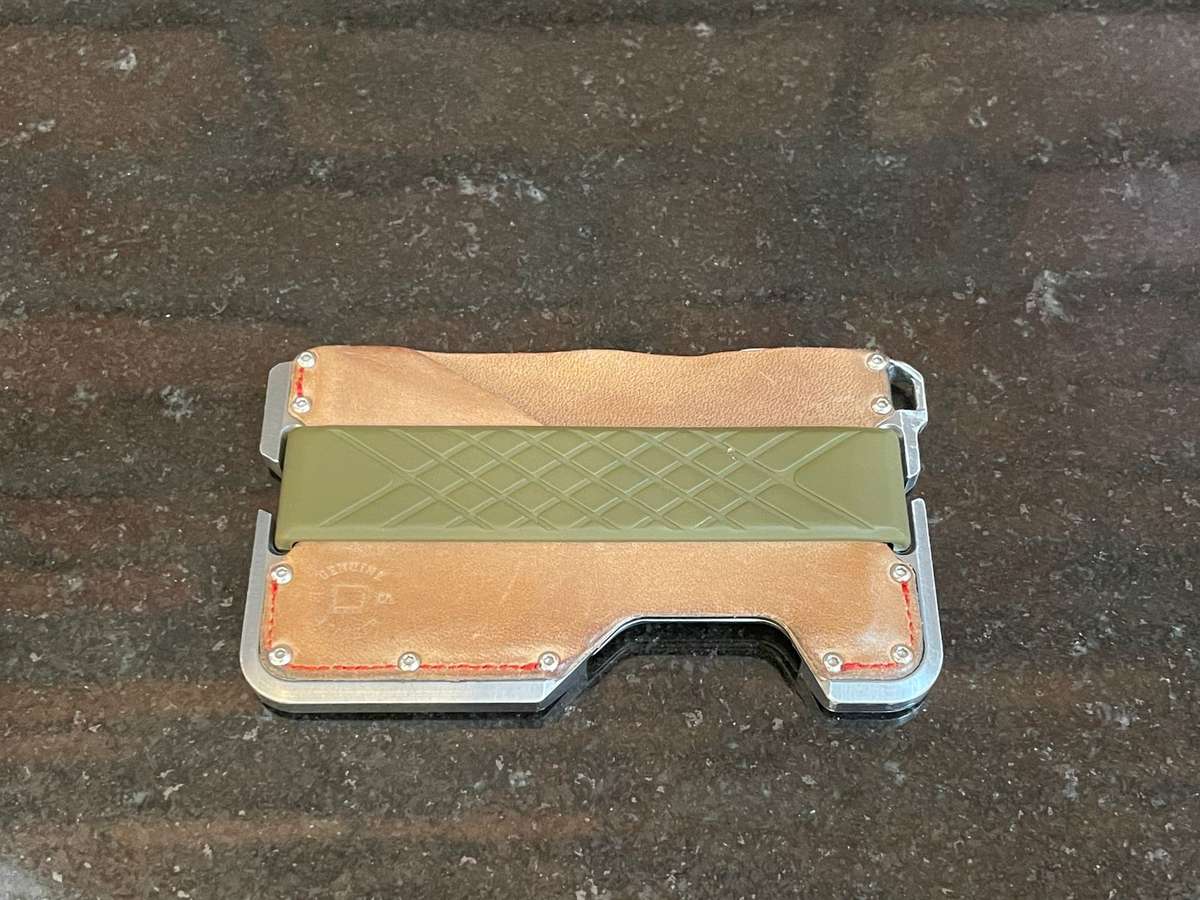 DANGO USA - D01 DAPPER EDC SLIM LEATHER WALLET - RFID BLOCKING