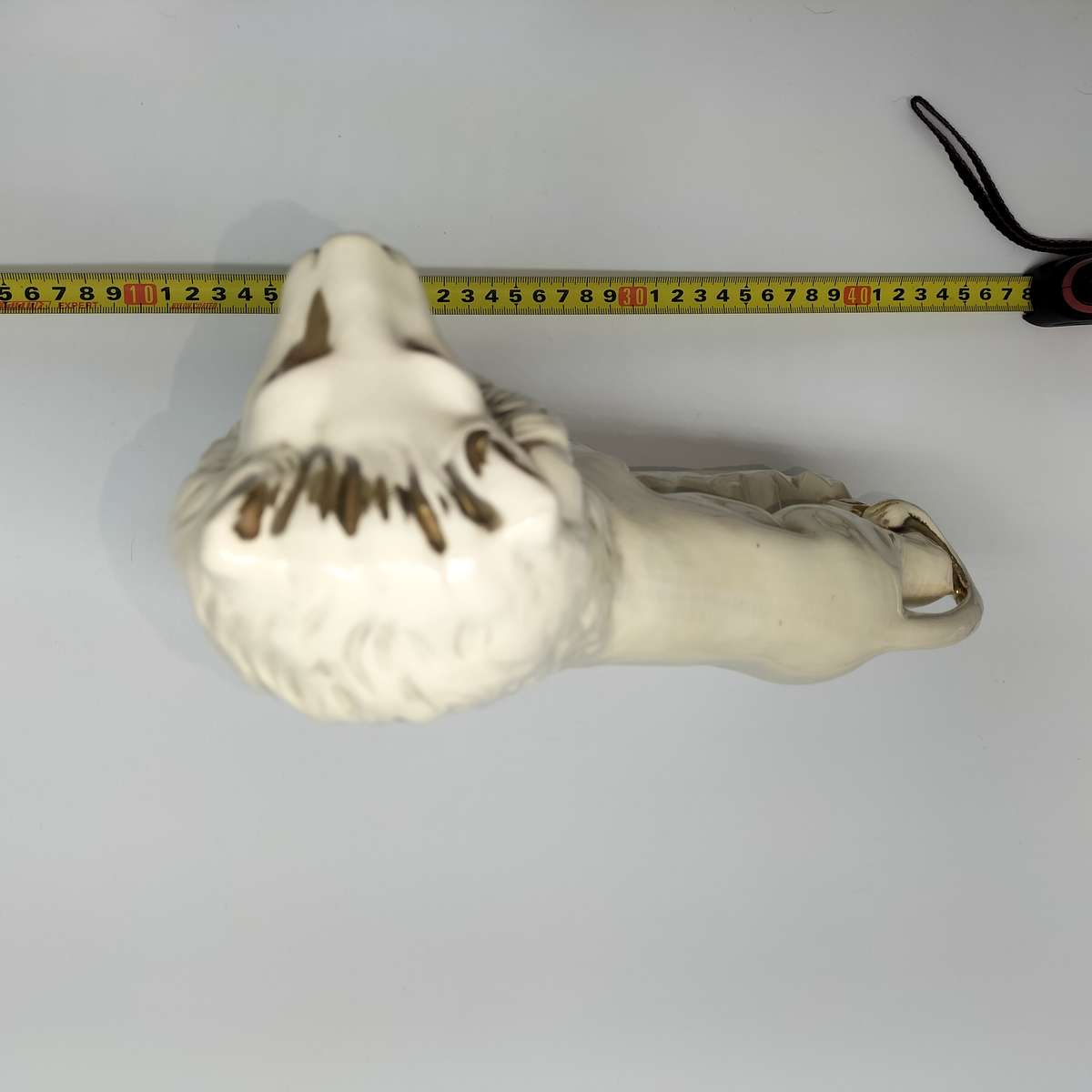 Large Vintage Porcelain Lion Clock (NOT TESTED)!!!!