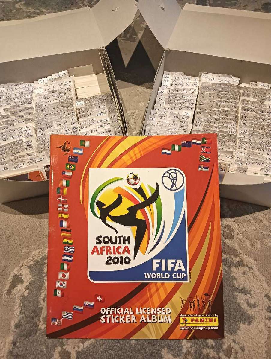 2010 FIFA World cup Album Panini + 1000 Stickers