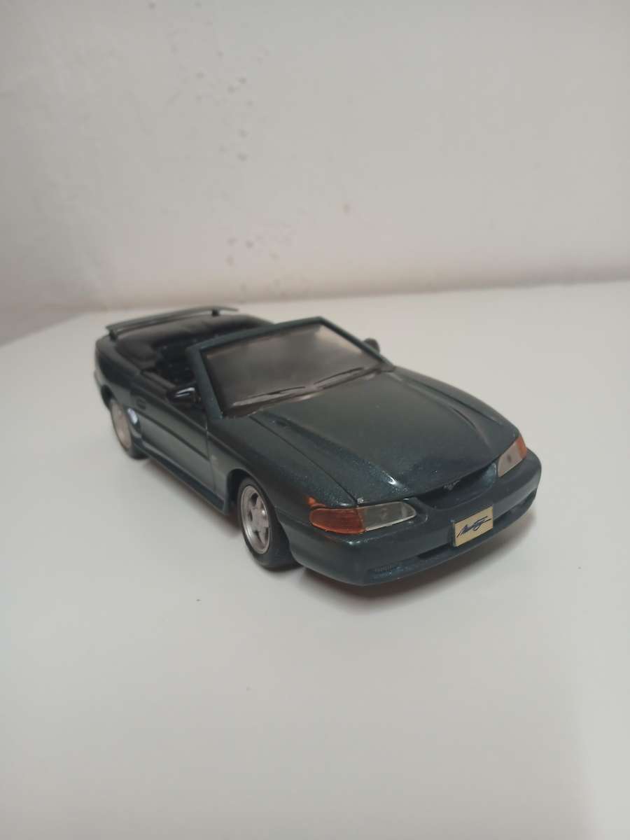 X4 model cars for the one price