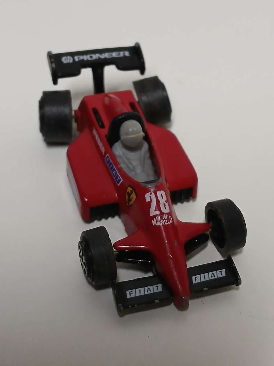 X3 Burago 1/24 Scale Diecast F1 Models +  X2 Matchbox Grand Prix Cars F1