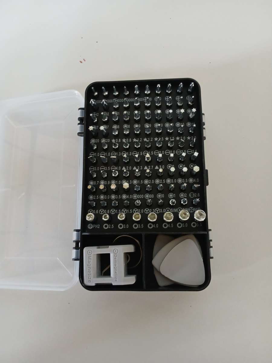 115 in 1 Magnetic chrome-Vanadium Steel Precision Screwdriver Set