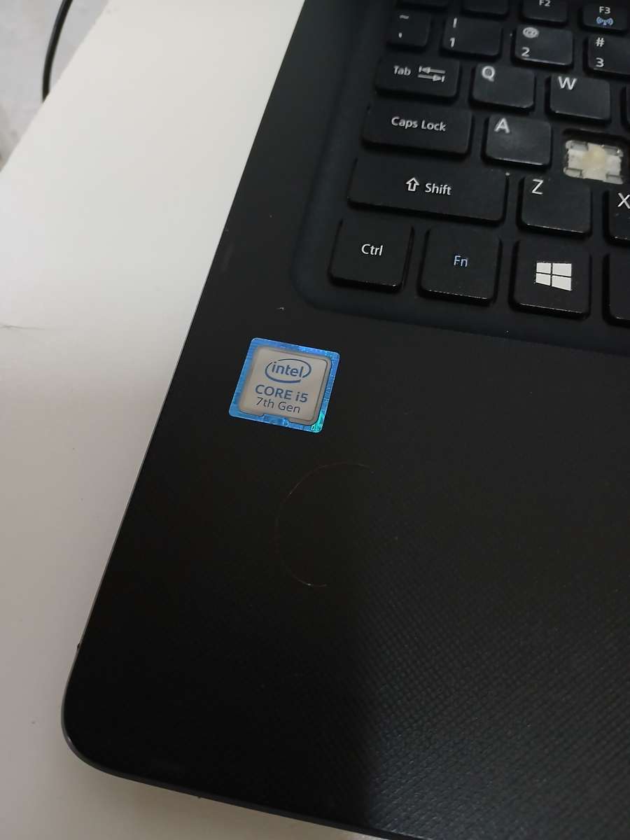 Acer Aspire ES 14 (ES1-433)