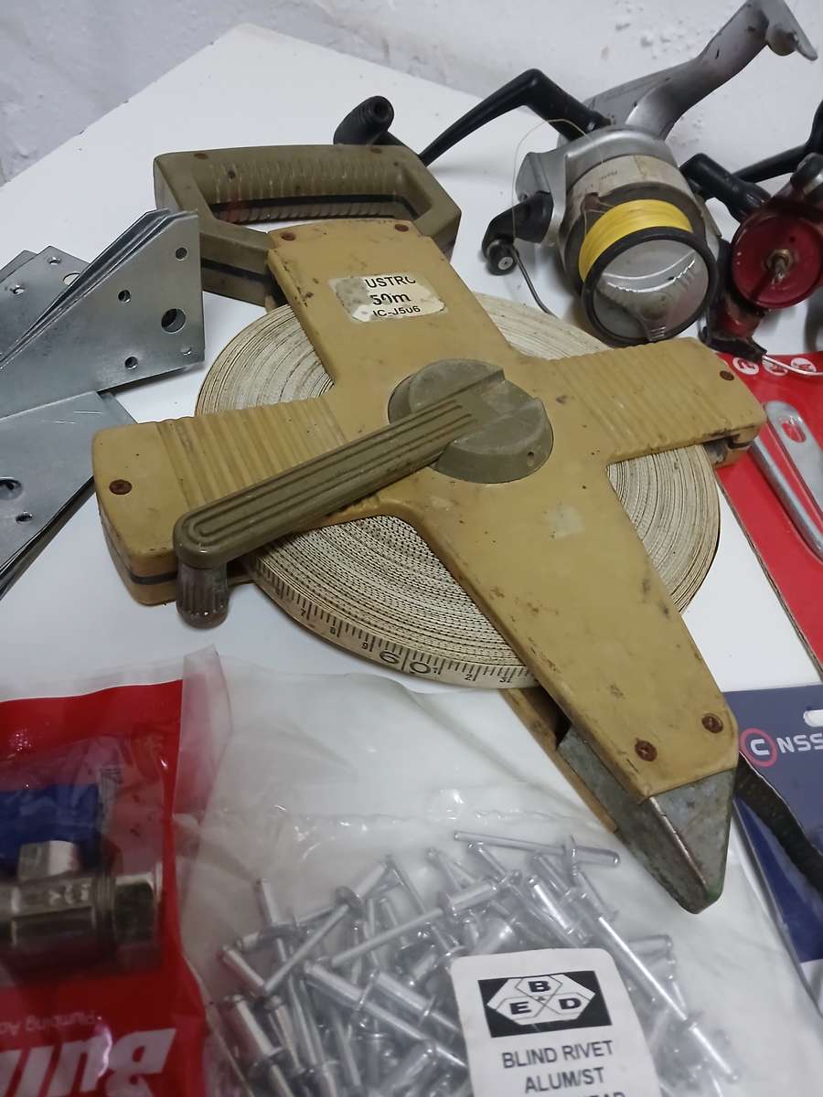 *Weekend Special*BULK LOT OF ITEMS *ONE BID FOR THE LOT*