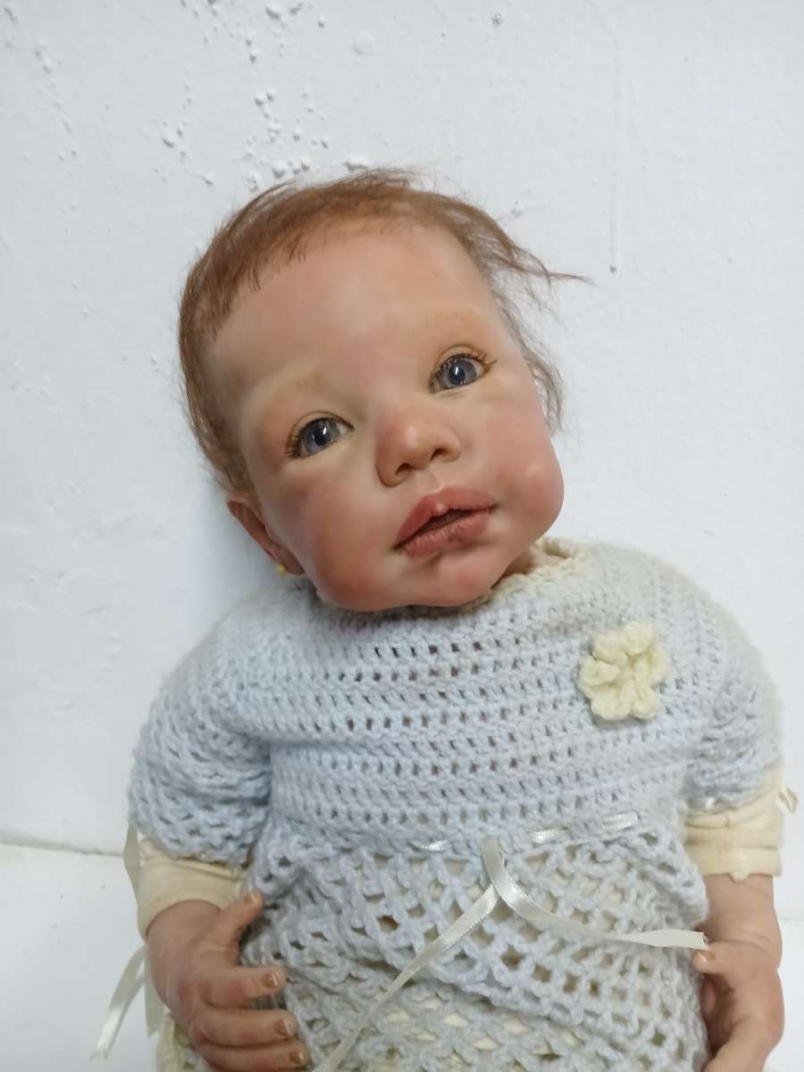 Reborn baby lila by Romie Strydom + extra out fits