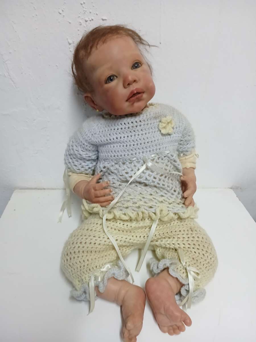 Reborn baby lila by Romie Strydom + extra out fits