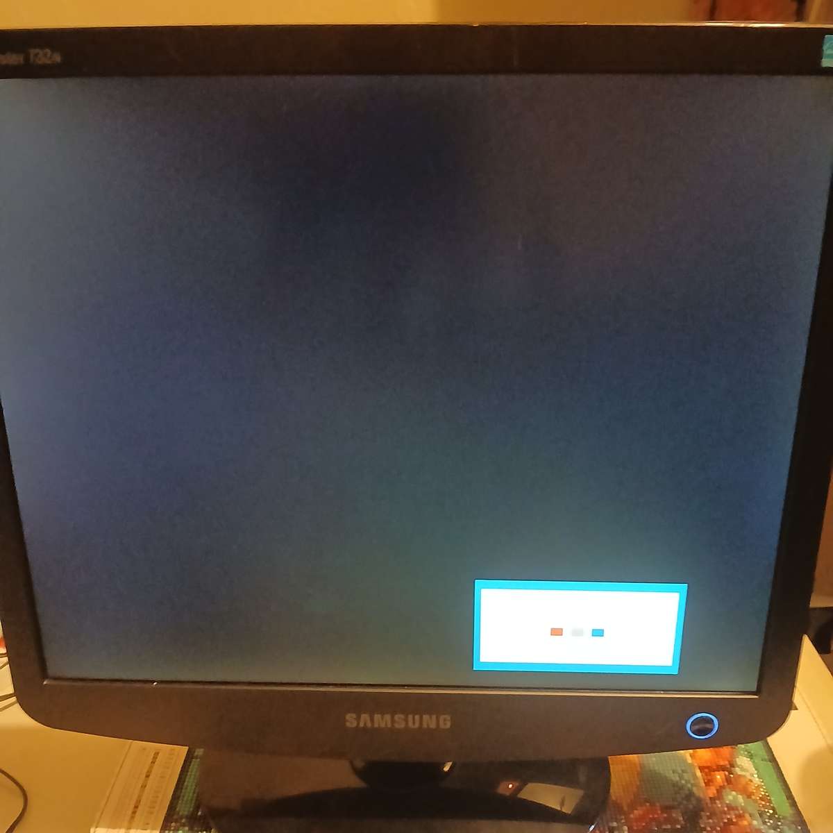 Samsung SyncMaster 732N LCD monitor