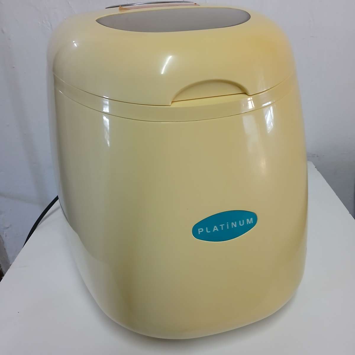 Platinum 12kg Ice Maker model ZB-01
