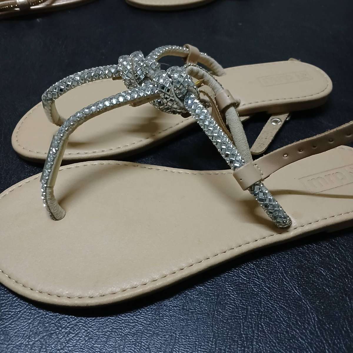 Thong sandles