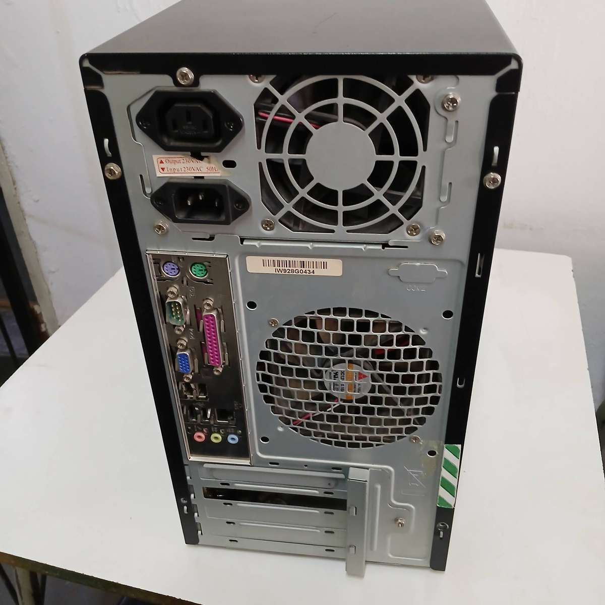 Mecer PC - Pentium Dual-Core E5300 @ 2.6GHz, 2GB DDR2, 250GB HDD - Desktop Case