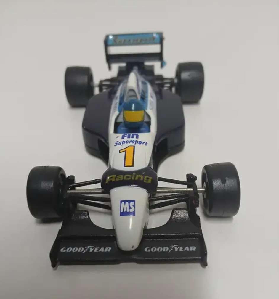 F1 vintage Maisto 1:43 scale diecast model