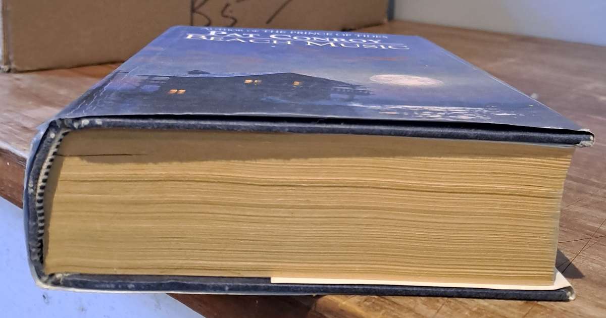 Beach Music - Pat Conroy