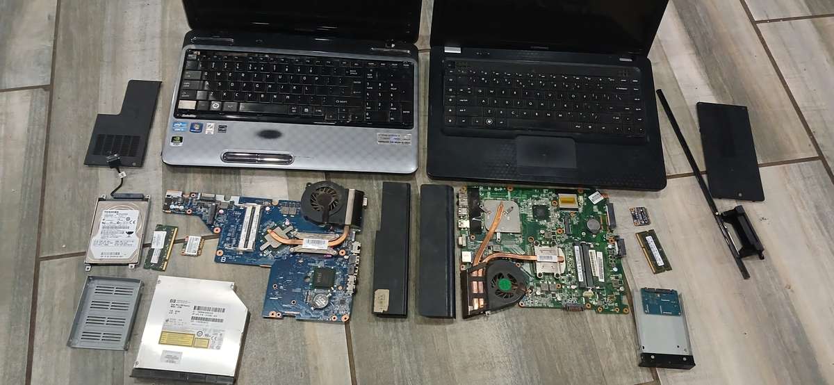 2 x laptop for spares or repair