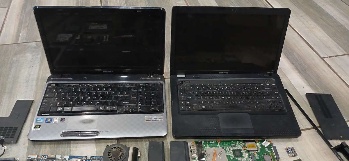 2 x laptop for spares or repair