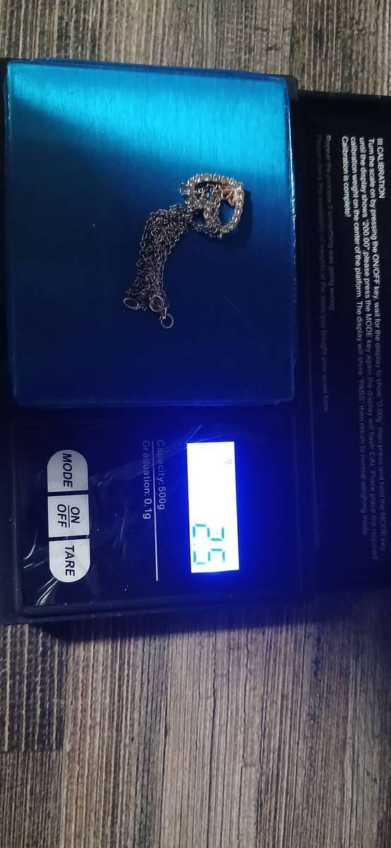 White gold womans necklace