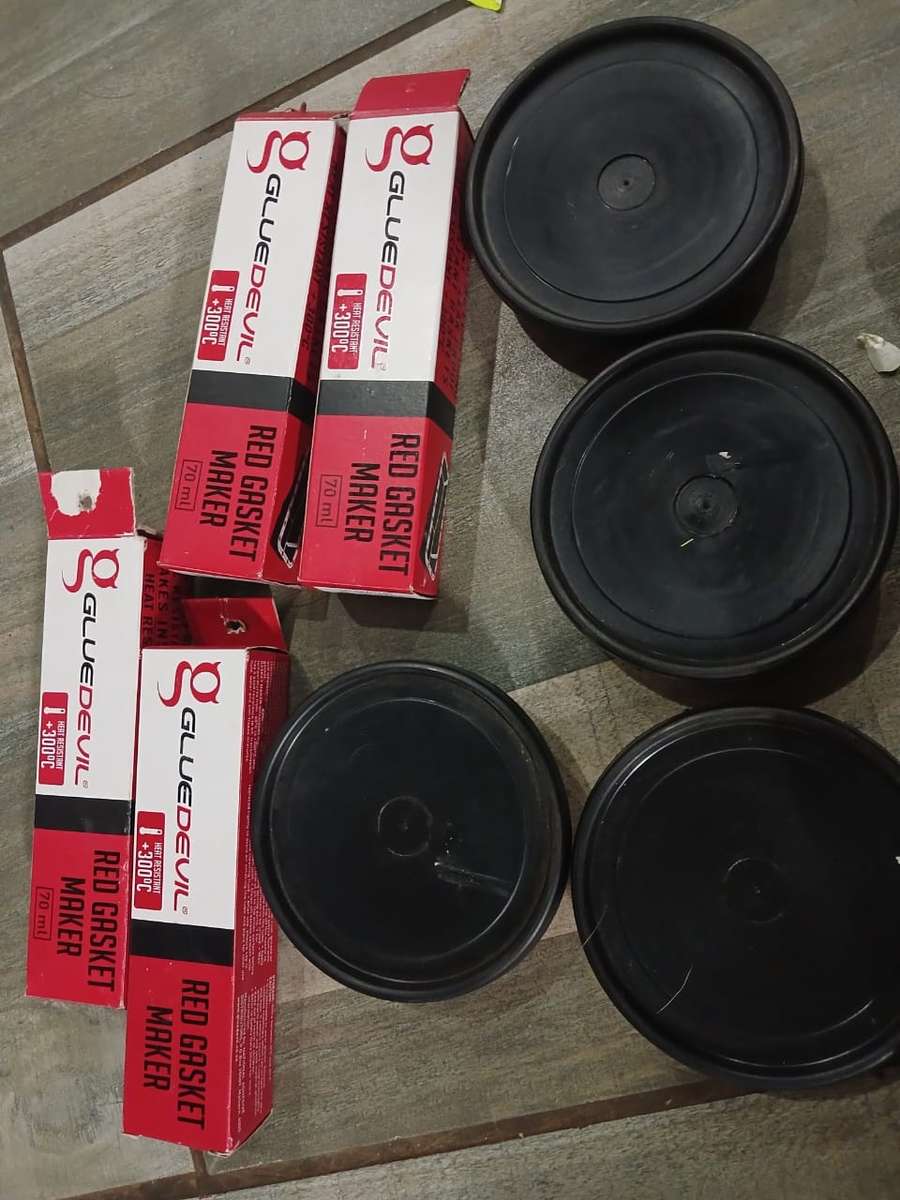 Gasket maker and exhaust sealer