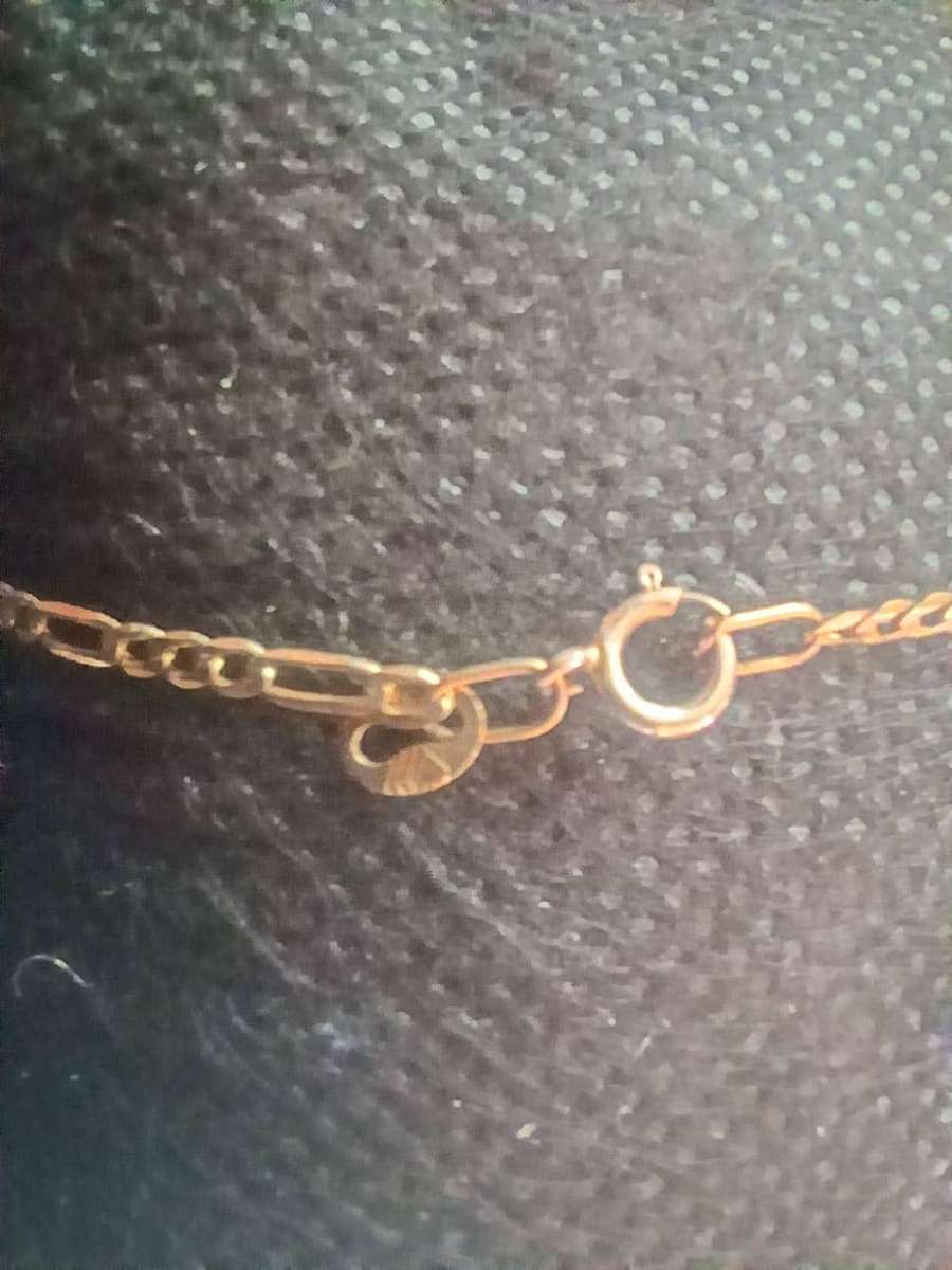 9ct gold womans bracelet