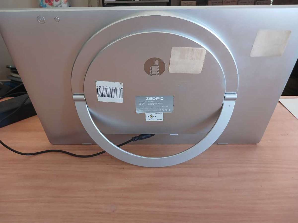 Ilife touch screen laptop