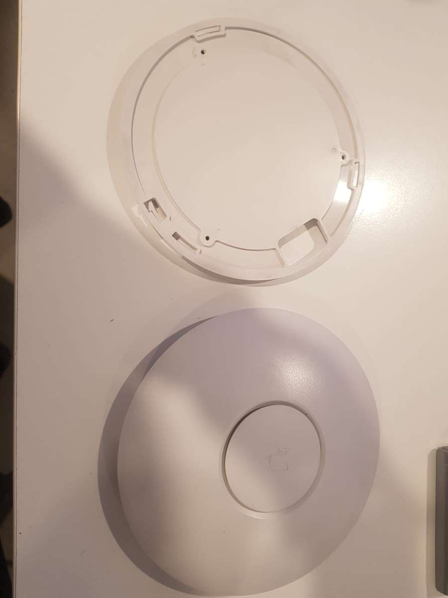 Ubiquiti AP - M/N: UAP