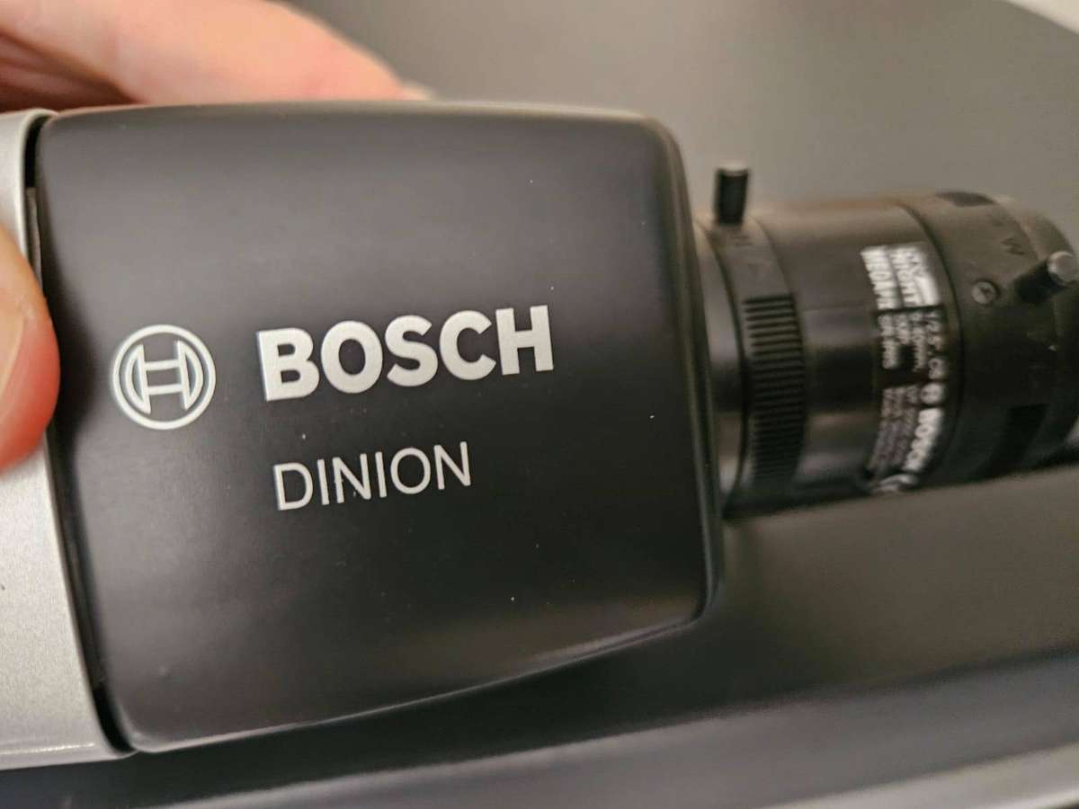 Bosch DINION IP Starlight 6000 720p Indoor Box Camera