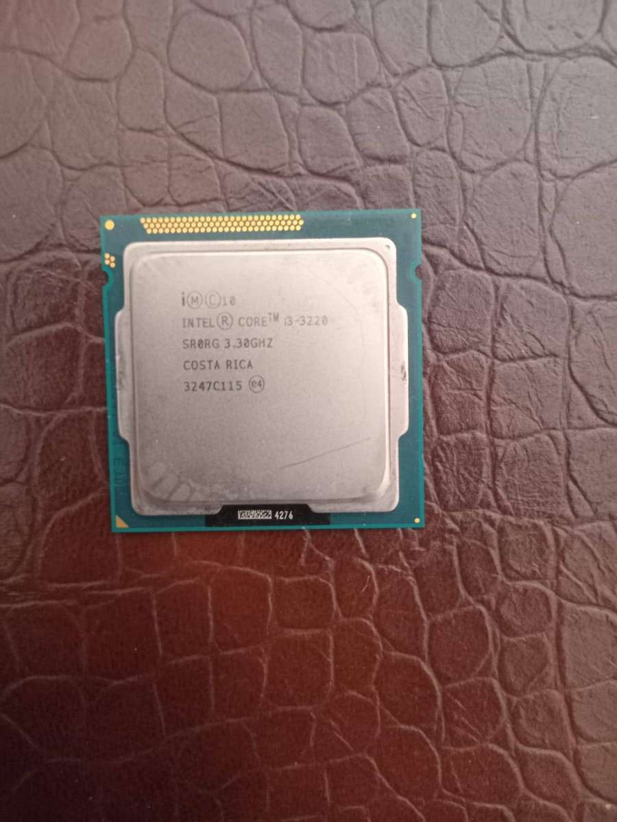 Core i3 3220 CPU